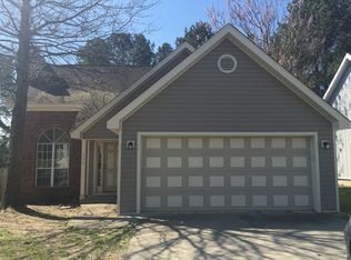 146 Carriage Hill Dr, Warner Robins, GA 31088