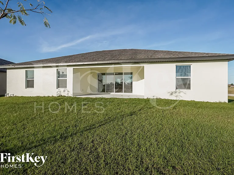 2127 NW 41st Pl — Photo 14