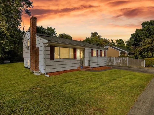 11 Boyden St, Brockton, MA 02302