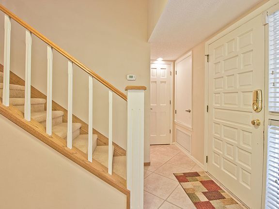 4th image of 188 Golf Club Dr