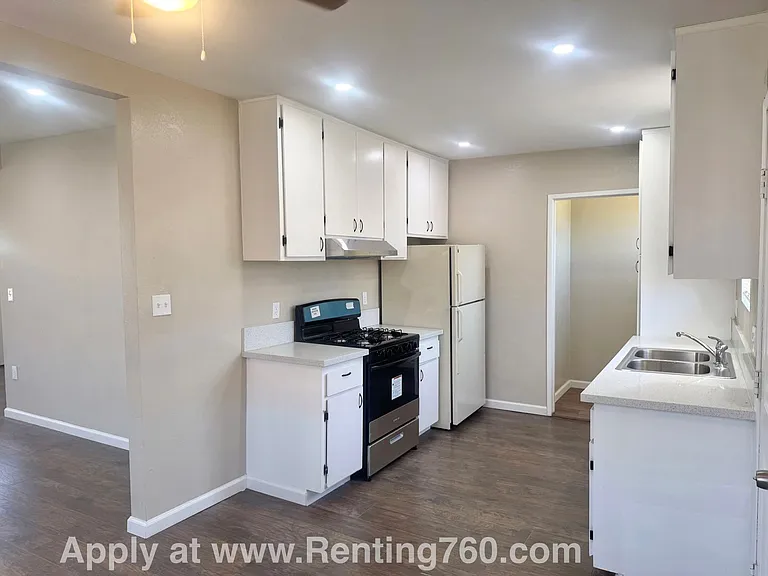 6454 Goleta Ave #A — Photo 7