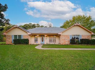 1311 Silver Falls Rd, Longview, TX 75604