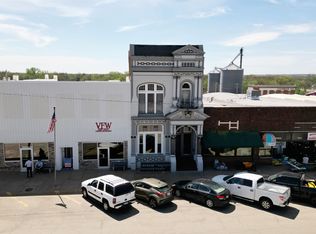 313 W 2nd St, Minneapolis, KS 67467