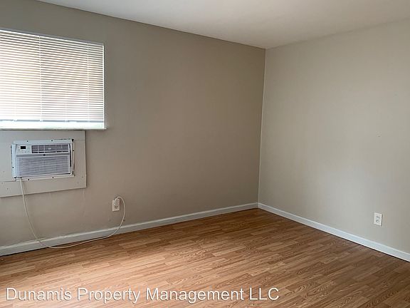 5th image of 444 Wilmington Ave APT D