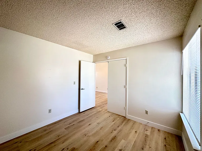 3124 Gentle Breeze St — Photo 16