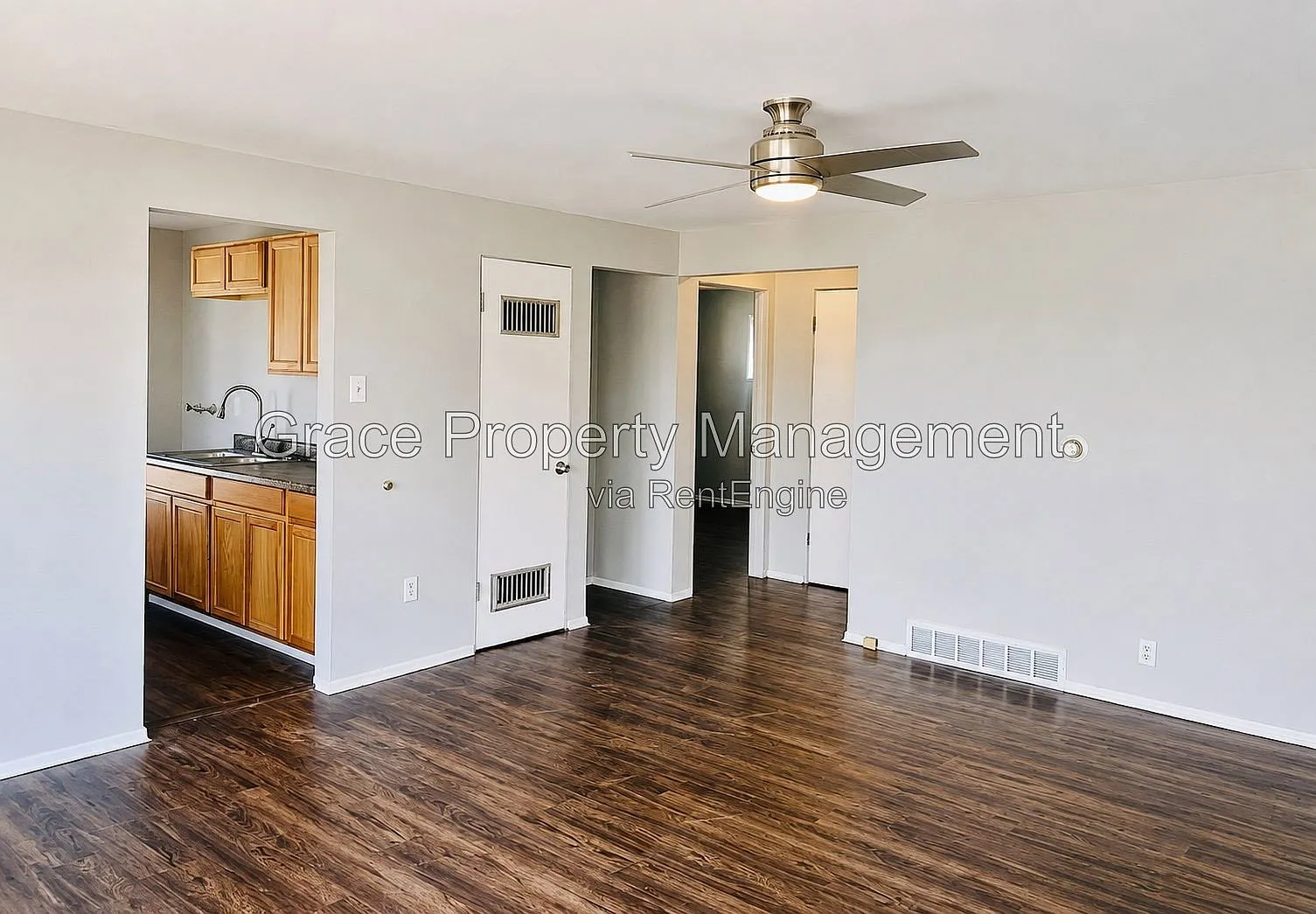 2 bed, 1.0 bath, 750 sqft, $1,595 — Photo 3