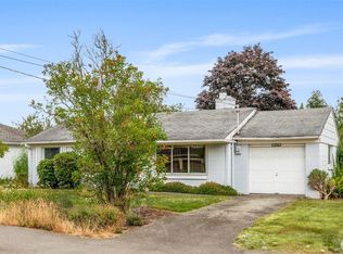 1922 NE 135th St, Seattle, WA 98125