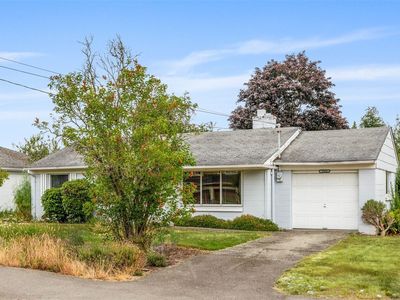 1922 NE 135th Street, Seattle, WA, 98125