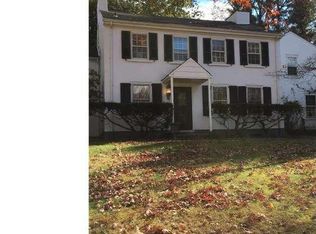 712 Spring Ln, Philadelphia, PA 19128