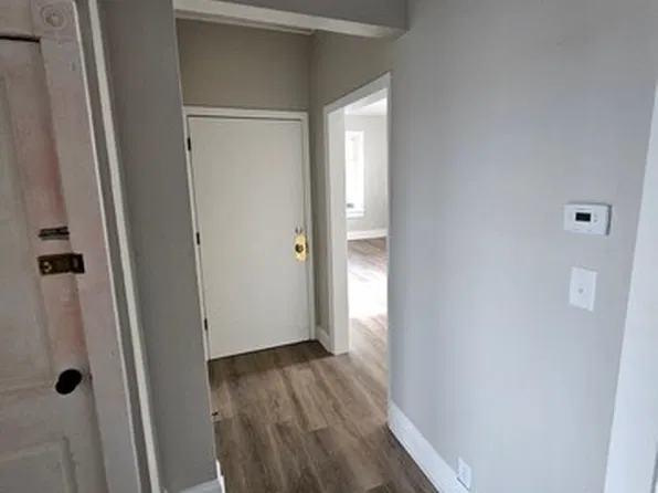 612 N 2nd St #1, Watertown, WI 53098