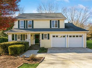 1490 Kingfield Dr, Johns Creek, GA 30005