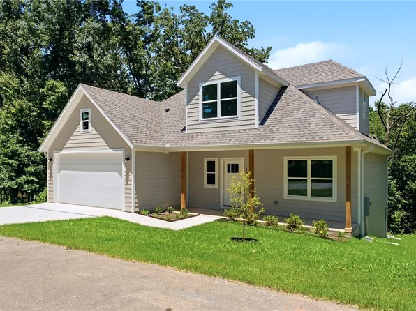 13 Salisbury Dr, Bella Vista, AR 72714