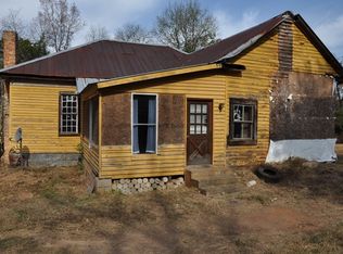 40 Baker Rd, Royston, GA 30662