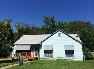 922 S Dixon St, Gainesville, TX 76240