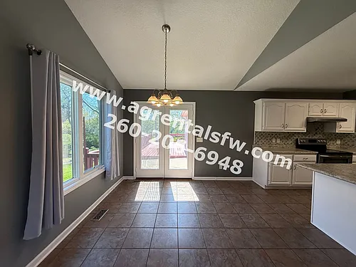 7909 Grayfield Ct Photo 1