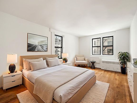 3rd image of 3090 Voorhies Ave APT 2L