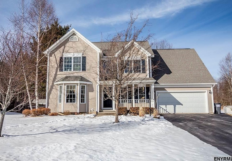 1st image of 53 Wallflower Dr
