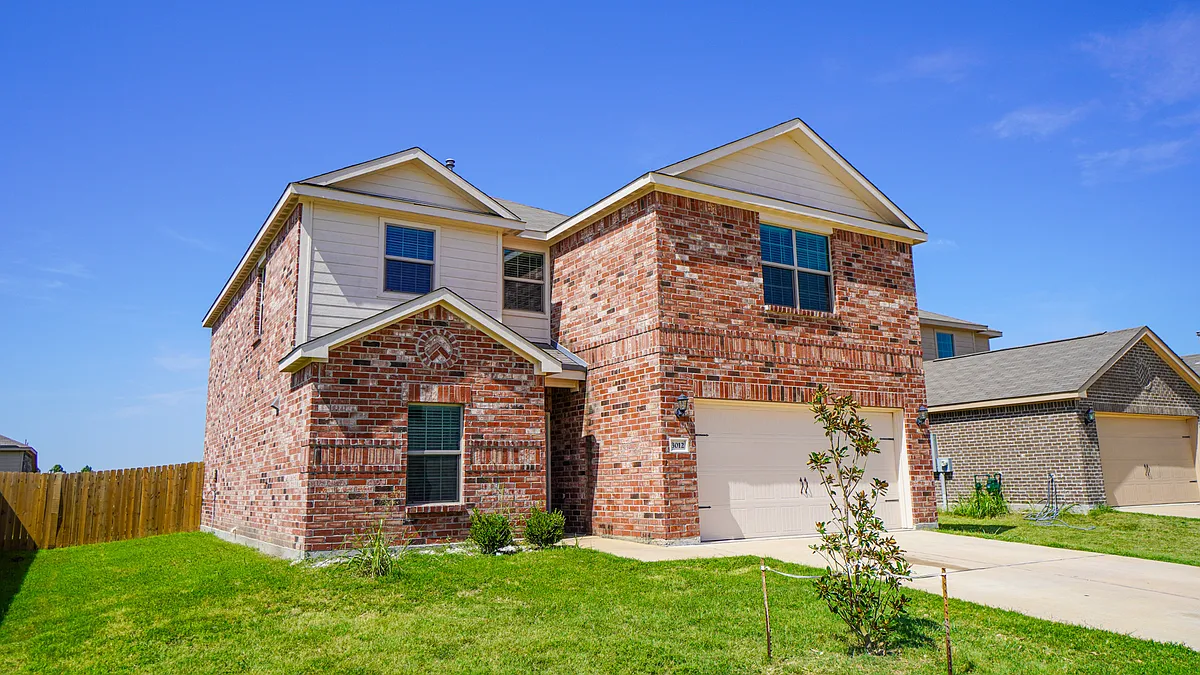 Building Photo - 3012 Villegas Way