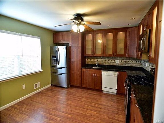 2nd image of 573 Lenape Ct