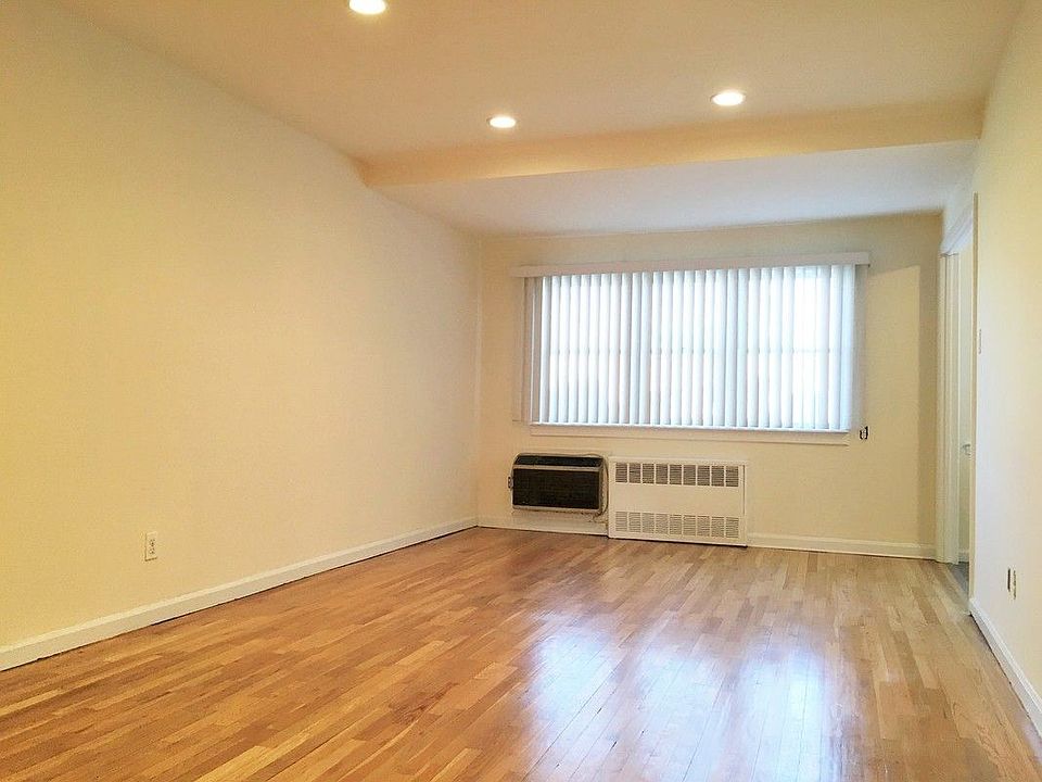1st image of 7018 Avenue U