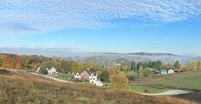 2nd image of S1180 Summit Point Dr