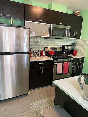 4th image of 11 Meserole St APT 2