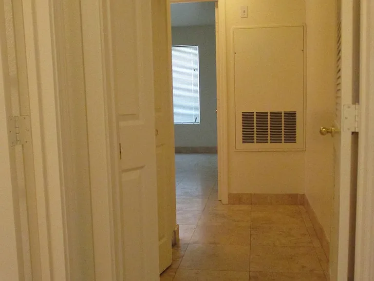 8452 Boseck Dr #187 — Photo 12