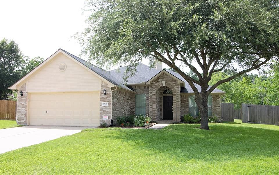 1st image of 13647 Country Pine Ct