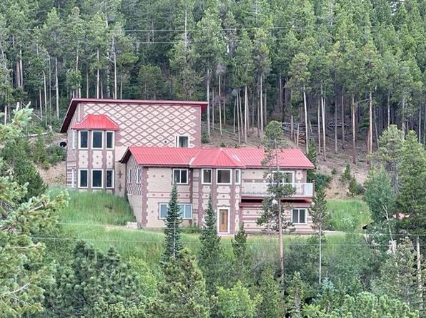 8 Valleyview Dr