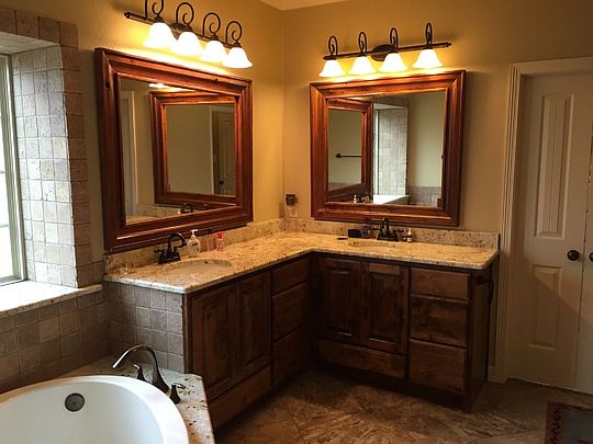 3rd image of 2503 Warkworth Ln