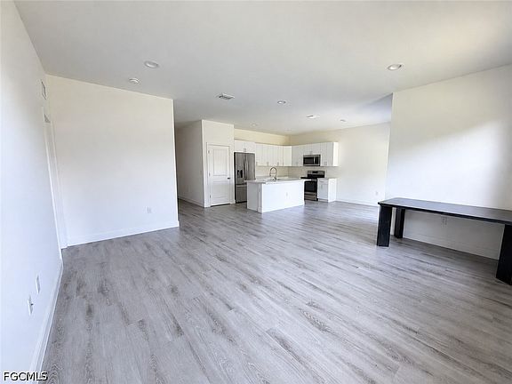 2nd image of 8014 Spice Ct