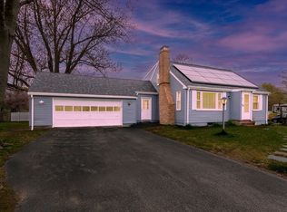 47 Center Ave, Rockland, MA 02370