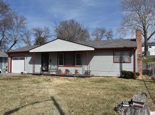 5213 N 49th St, Omaha, NE 68104