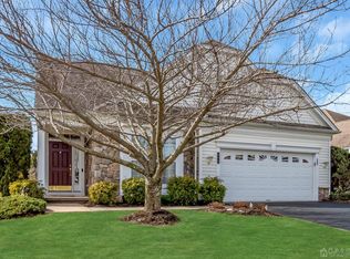 428 Breakers Ln, Somerset, NJ 08873