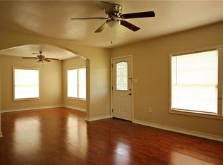 1706 Cecelia St, Taylor, TX 76574