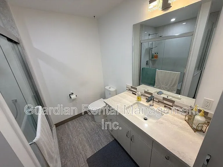 377 Cumberland St N #201 — Photo 9