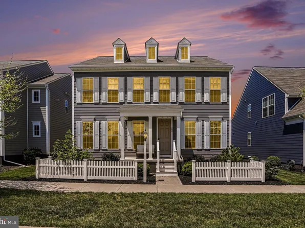 206 Annika Way, Mechanicsburg, PA 17050