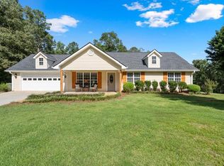 48 Cook St, Tallapoosa, GA 30176