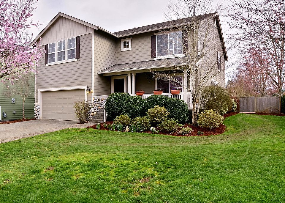 1st image of 328 243rd Ave SE