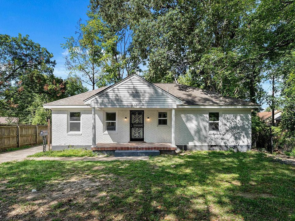 1st image of 810 Indian Dr