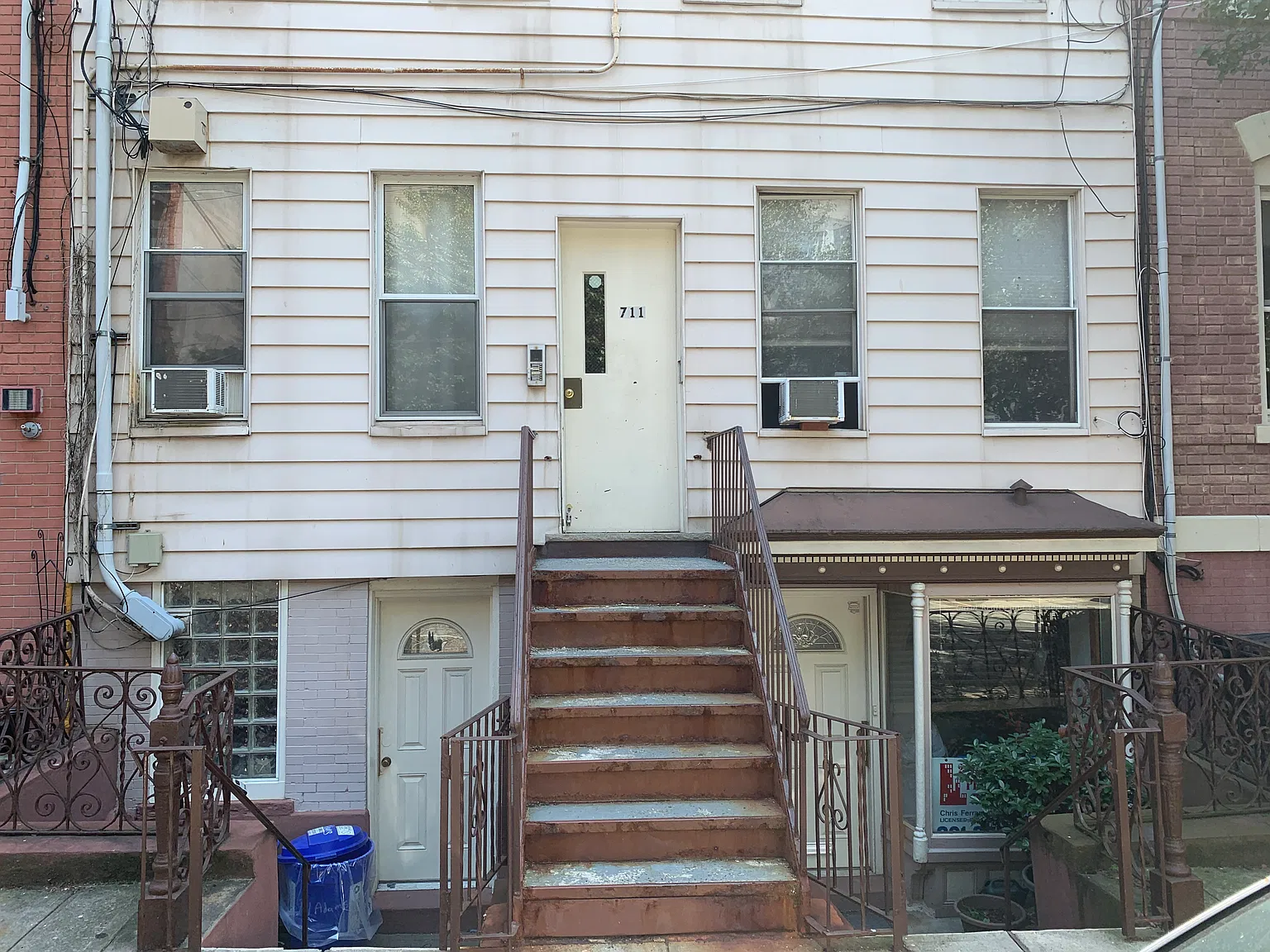 1 bed, $2,600 — Photo 1