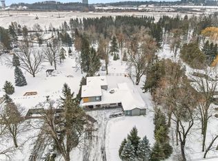 195 Riverbank Dr, Cambridge, ON N3H4R6