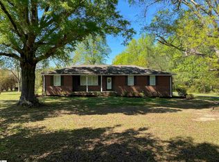 119 McKelvey Rd, Pelzer, SC 29669