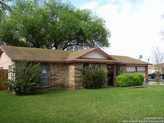 2nd image of 4302 Las Cruces St