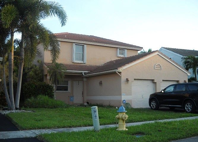 2nd image of 18423 NW 20th St