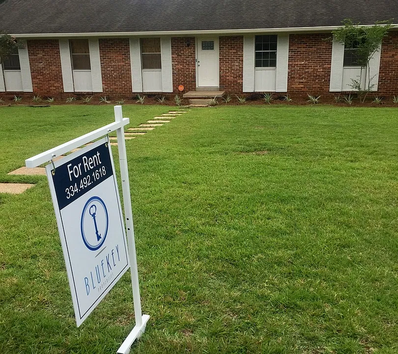 327 Homewood Ave