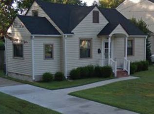 30 Franklin Rd, Newport News, VA 23601