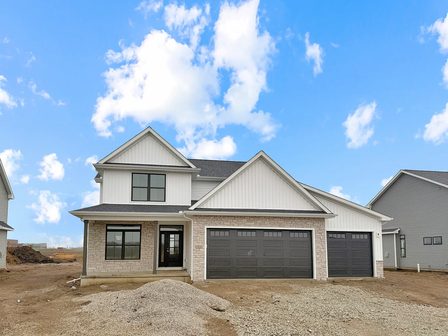 Monroe 2320 Plan, Prairieside photo 1