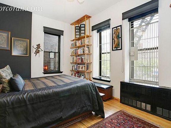 3rd image of 78 W 85th St APT 2B