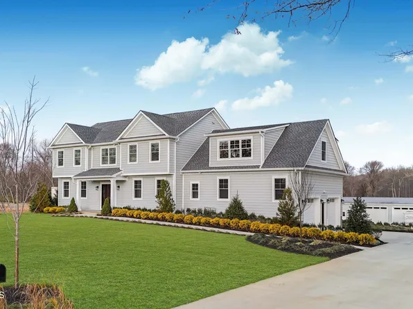 281 Port Au Peck Avenue, Oceanport, NJ 07757